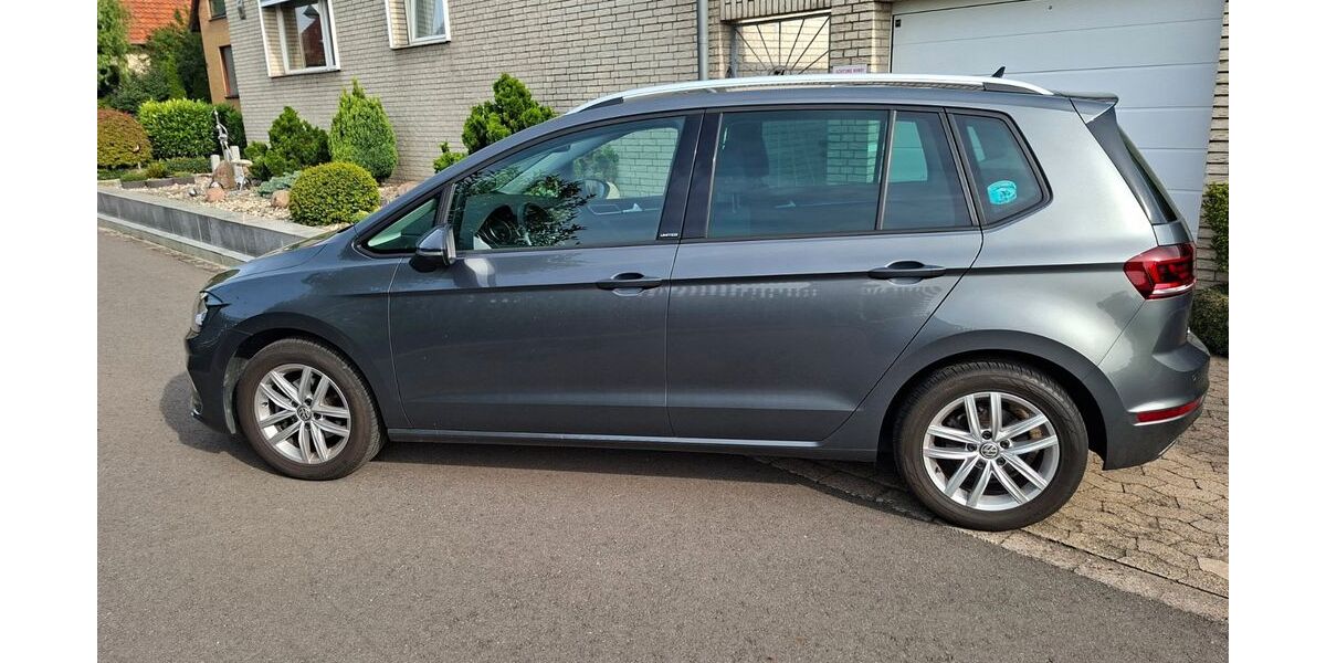 VW Golf Sportsvan 28.780 km 18.700 &euro; Peine 31226