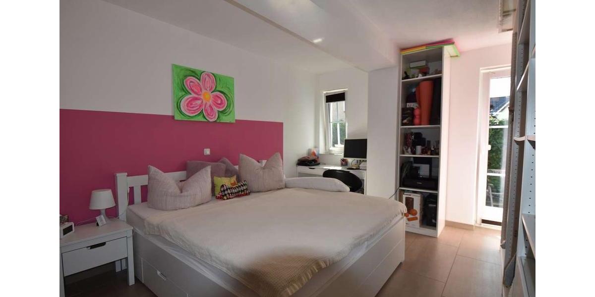 Mehrfamilienhaus, Wohnhaus Wolfsburg Ehmen - 8 Zimmer, 330 m&sup2;, 895.000&euro; | Angebot:26019561