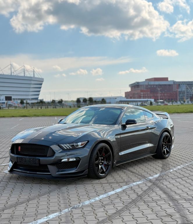 Ford Mustang 36.027 km 92.000 € Braunschweig 38100