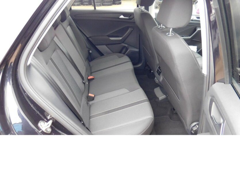 VW T-Roc 1.0 Life TSI BMT Navi Klima Alu 3.100 km 22.990 € Vordorf 38533