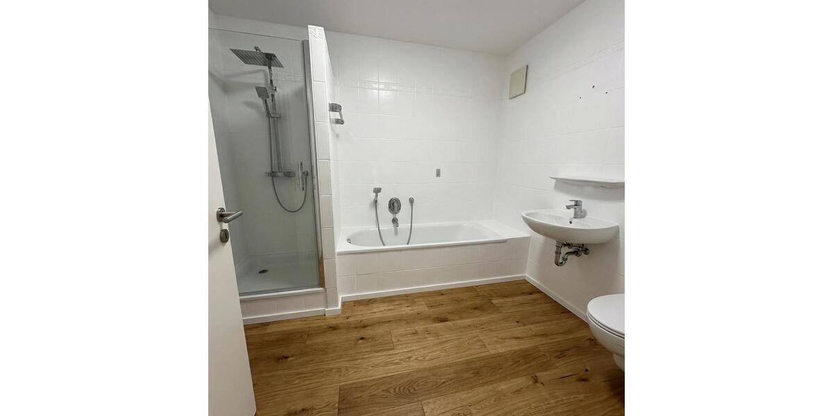 Etagenwohnung Isenbüttel - 2 Zimmer, 84 m&sup2;, 770&euro; | Angebot:25496026