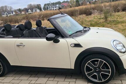 Mini Cooper Cabrio 156.482 km 7.500 &euro; Rötgesbüttel 38531