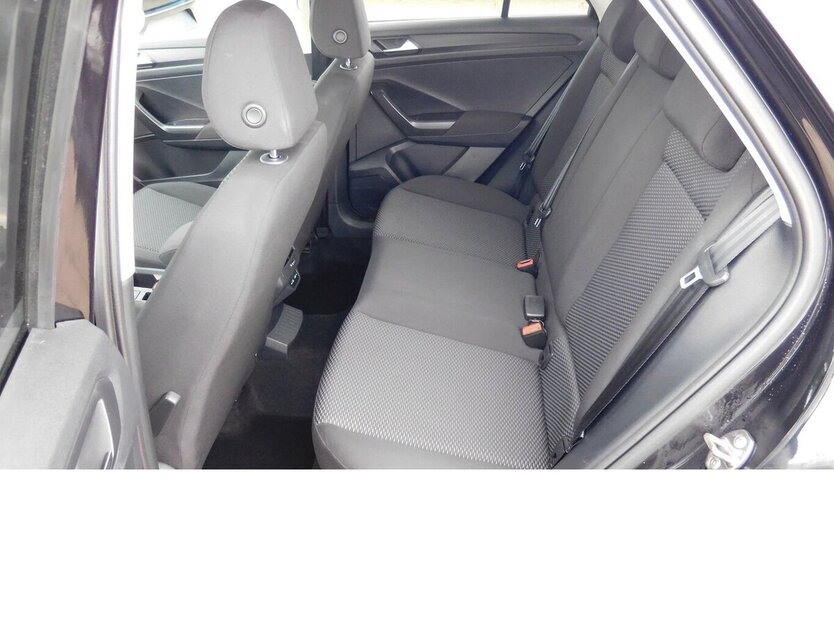 VW T-Roc 1.0 Life TSI BMT Navi Klima Alu 47.400 km 17.990 € Vordorf 38533