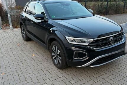 VW T-Roc 11.000 km 22.100 &euro; Braunschweig 38106