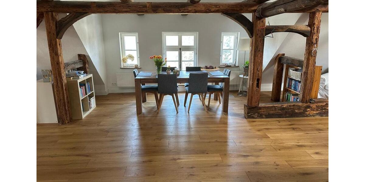 Dachgeschoßwohnung Sickte - 3 Zimmer, 120 m&sup2;, 1.200&euro; | Angebot:25931782