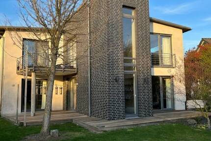 Haus Braunschweig Stöckheim - 5 Zimmer, 234 m&sup2;, 980.000&euro; | Angebot:26411448