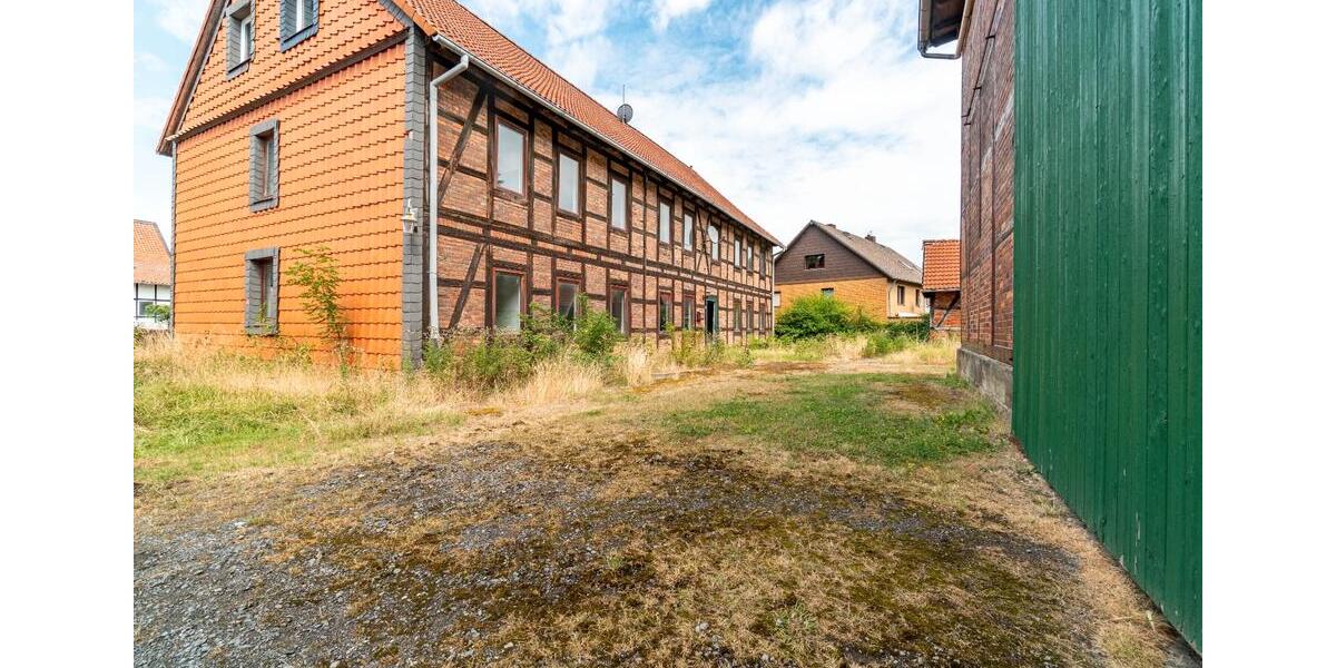 Mehrfamilienhaus, Wohnhaus Liebenburg - 15 Zimmer, 344 m&sup2;, 99.000&euro; | Angebot:26987428