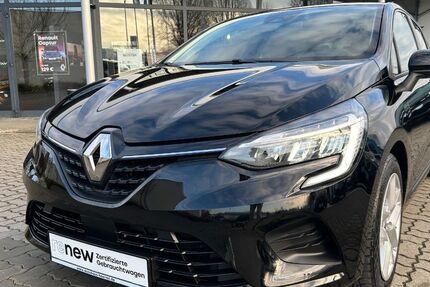 Renault Clio 36.376 km 11.990 &euro; Braunschweig 38124