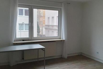 Helles Zimmer in 2er WG in Top Lage 3 zimmer