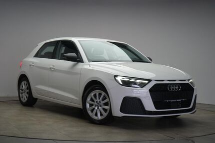 Audi A1 62.000 km 18.490 &euro; Braunschweig 38110