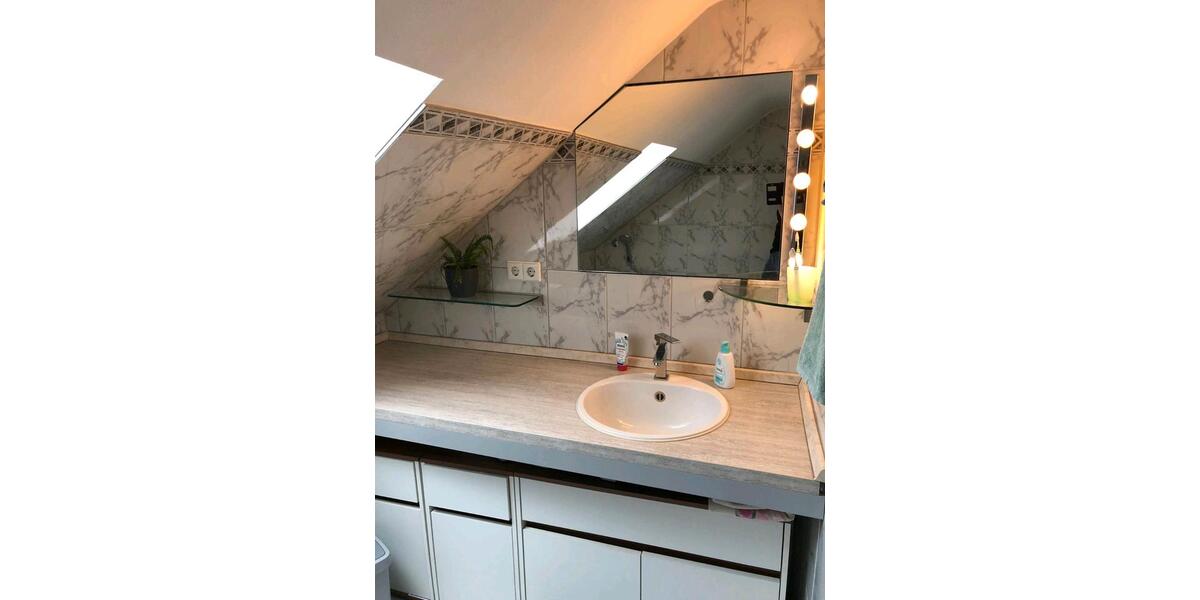 Dachgeschoßwohnung Wolfsburg Ehmen - 4 Zimmer, 74 m&sup2;, 890&euro; | Angebot:23782709