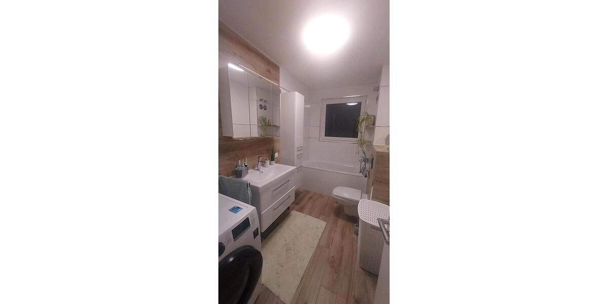 Etagenwohnung Braunschweig Wabe-Schunter-Beberbach - 3 Zimmer, 82 m&sup2;, 200.000&euro; | Angebot:23739018