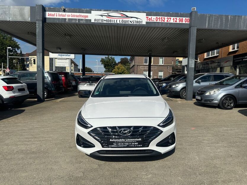 Hyundai i30 58.037 km 16.490 € Braunschweig 38114