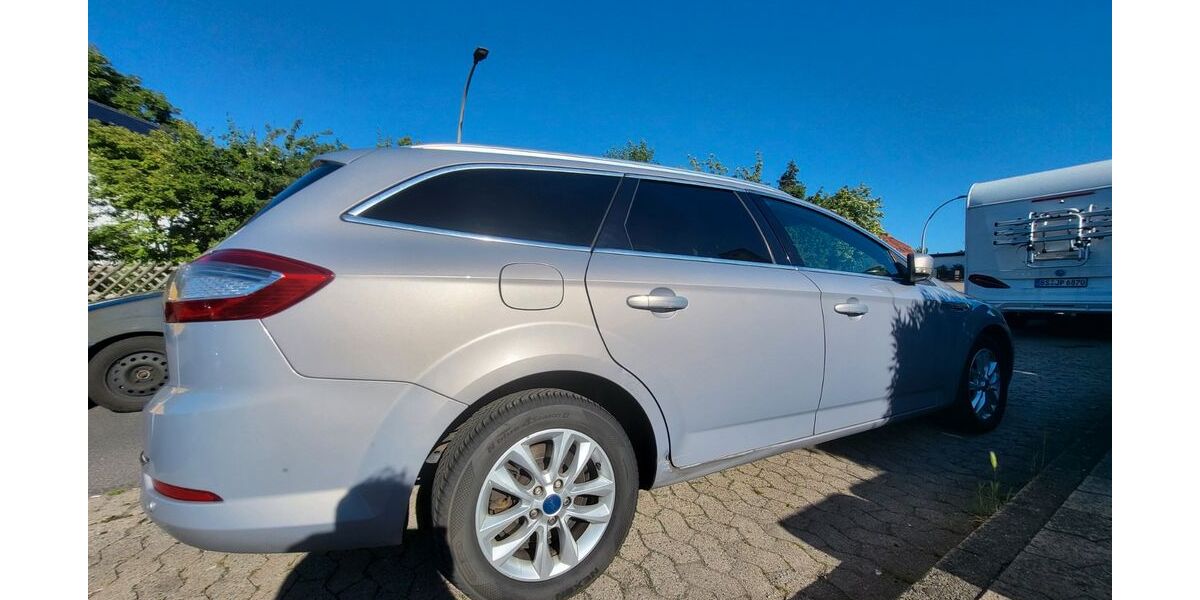 Ford Mondeo 344.000 km 3.000 &euro; Braunschweg 38122