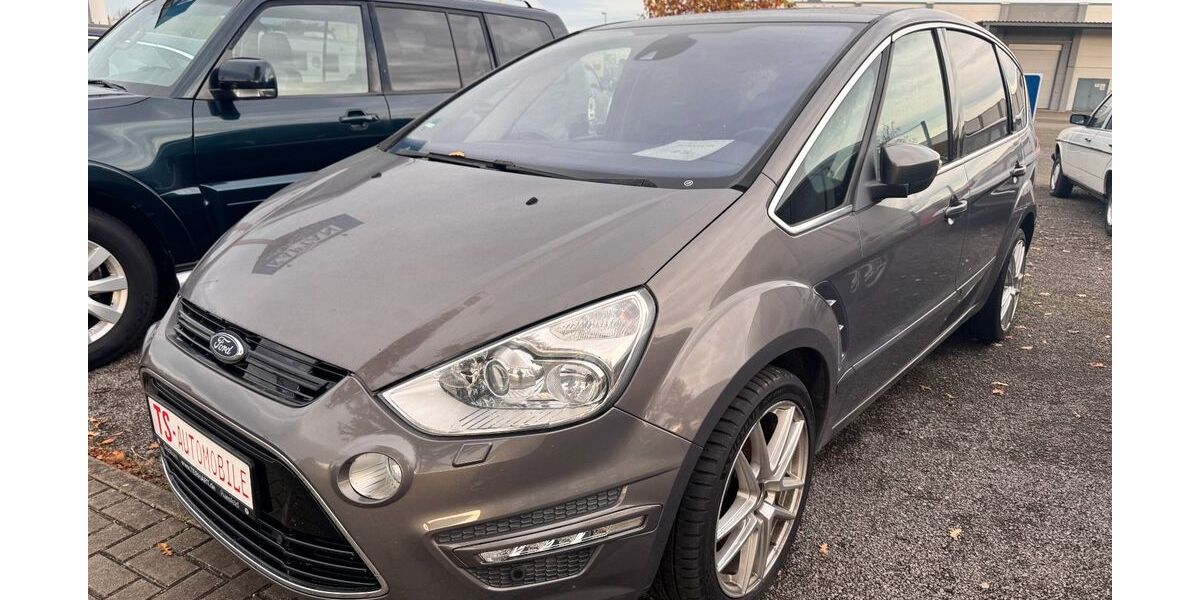 Ford S-Max 222.000 km 5.990 &euro; Salzgitter 38229