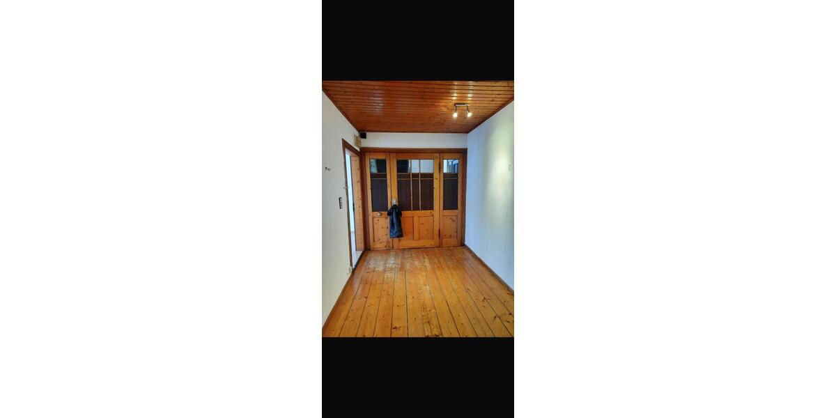 Etagenwohnung Wolfenbüttel Adersheim - 2.5 Zimmer, 72 m&sup2;, 550&euro; | Angebot:26408240