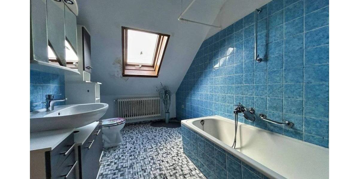 Einfamilienhaus Salzgitter Gebhardshagen - 7 Zimmer, 190 m&sup2;, 275.000&euro; | Angebot:26081017