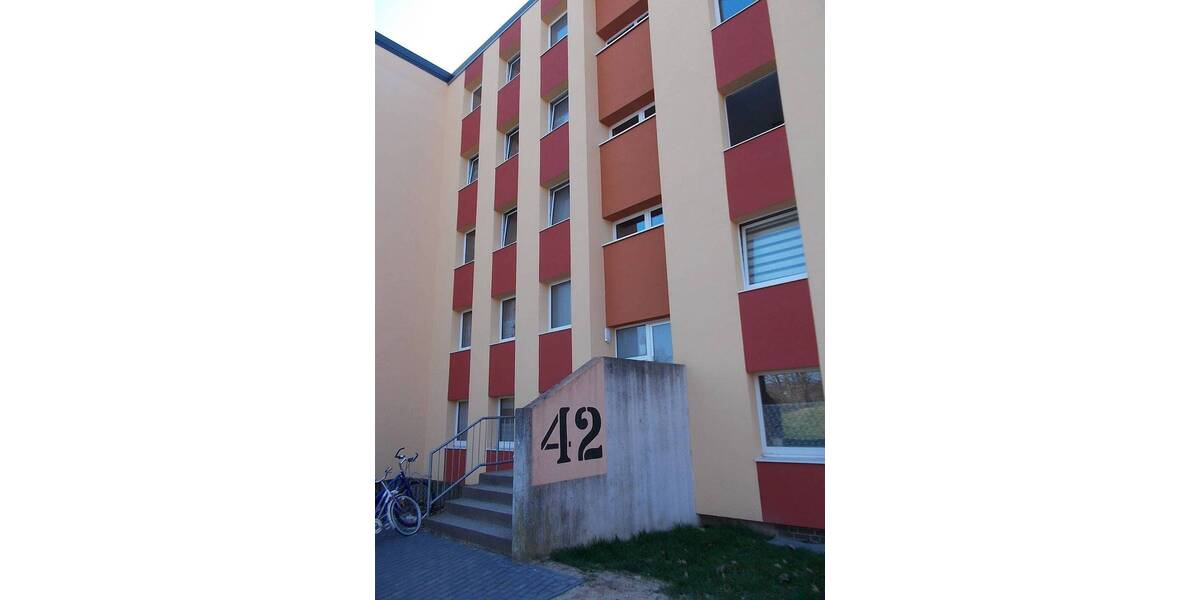 Etagenwohnung Salzgitter Lebenstedt - 3 Zimmer, 73 m&sup2;, 385&euro; | Angebot:23814109