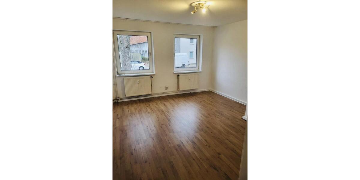 Erdgeschoßwohnung Salzgitter Ortschaft Südost - 3 Zimmer, 52 m&sup2;, 69.000&euro; | Angebot:24639594