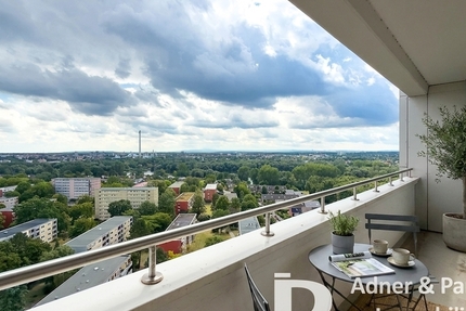 **LEBEN IM HÖCHSTEN WOHNHAUS BRAUNSCHWEIGS - MIT BALKON UND SEEBLICK** - Wohnung Braunschweig Lehndorf-Watenbüttel | Angebot:27329111