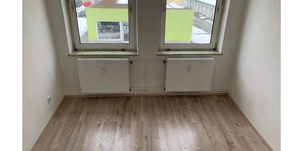 Etagenwohnung Salzgitter Lebenstedt - 4 Zimmer, 58 m&sup2;, 348&euro; | Angebot:25779263