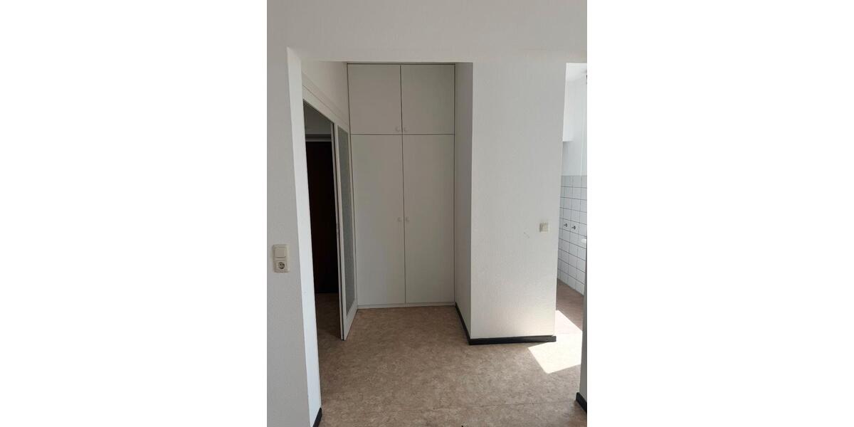 Etagenwohnung Braunschweig - 1 Zimmer, 30 m&sup2;, 270&euro; | Angebot:26663744