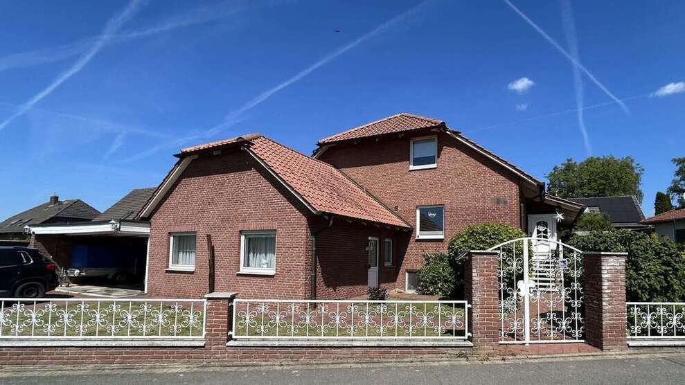 Haus zum Kaufen in Schöppenstedt 389.000 € 330 m²