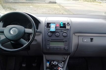 VW Touran 228.000 km 1.750 &euro; Gifhorn 38518