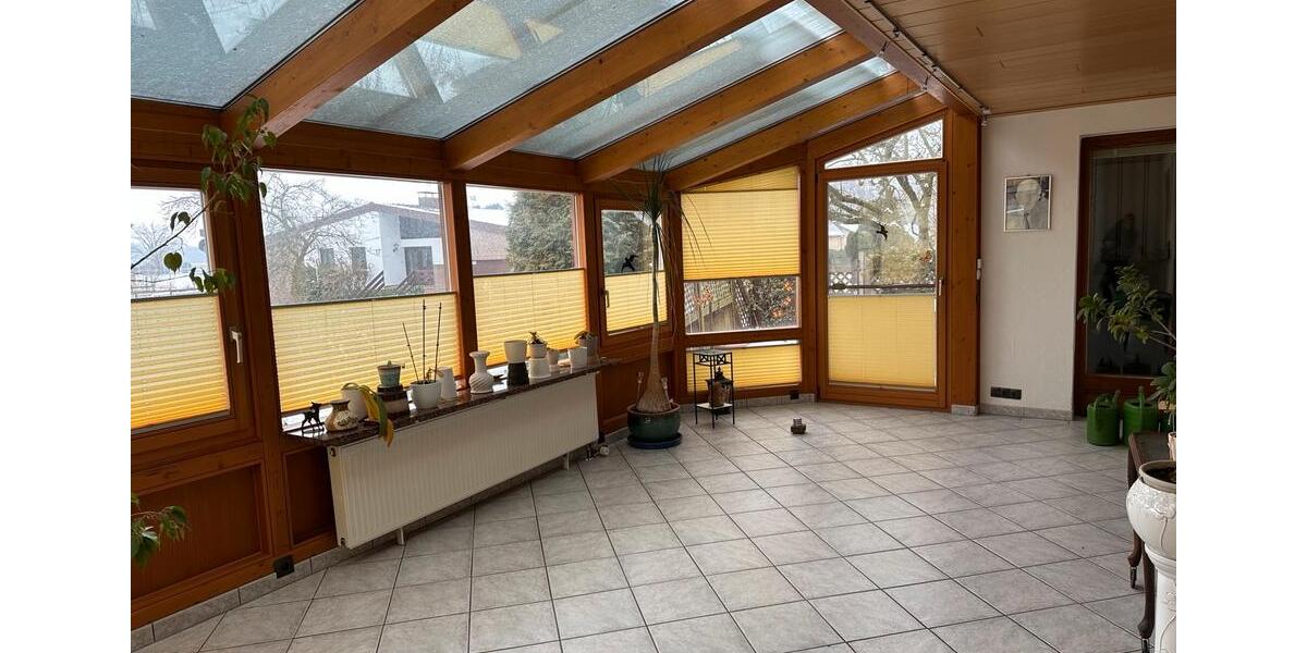 Einfamilienhaus Isenbüttel - 8 Zimmer, 250 m&sup2;, 350.000&euro; | Angebot:25903958