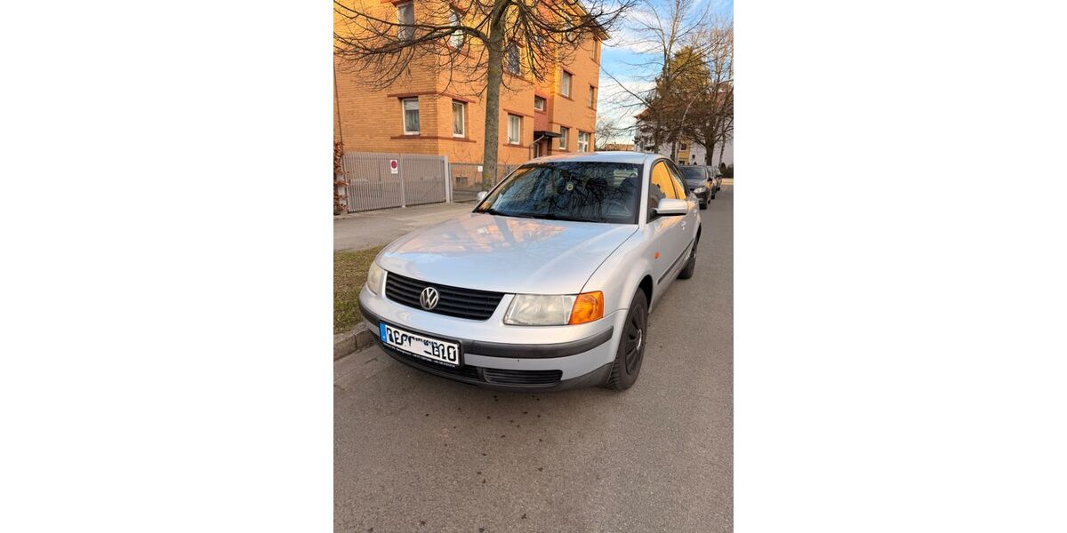 VW Passat 132.000 km 2.450 &euro; Braunschweig 38106