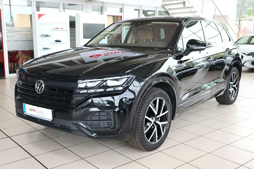 VW Touareg 146.831 km 46.999 € Wolfenbüttel 38304