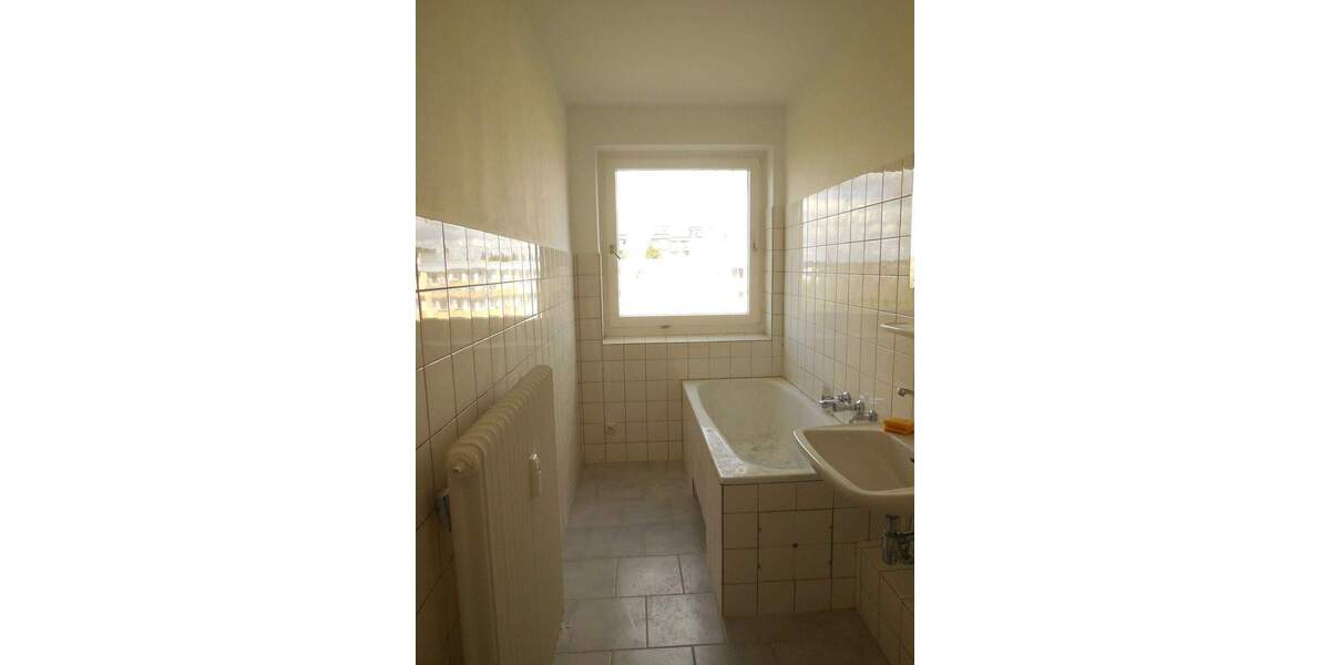 Etagenwohnung Salzgitter Lebenstedt - 3 Zimmer, 73 m&sup2;, 441&euro; | Angebot:24608914