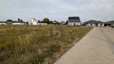 RUHIGE LAGE, VIEL PLATZ, PERFEKTE ANBINDUNG - Grundstück Osloß | Angebot:25412655