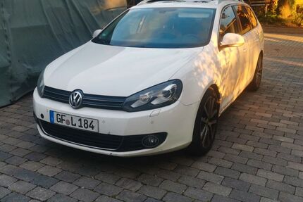 VW Golf 304.000 km 4.400 &euro; Sassenburg 38524