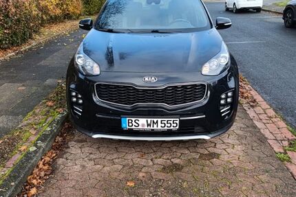 Kia Sportage 109.300 km 15.900 &euro; Braunschweig 38120