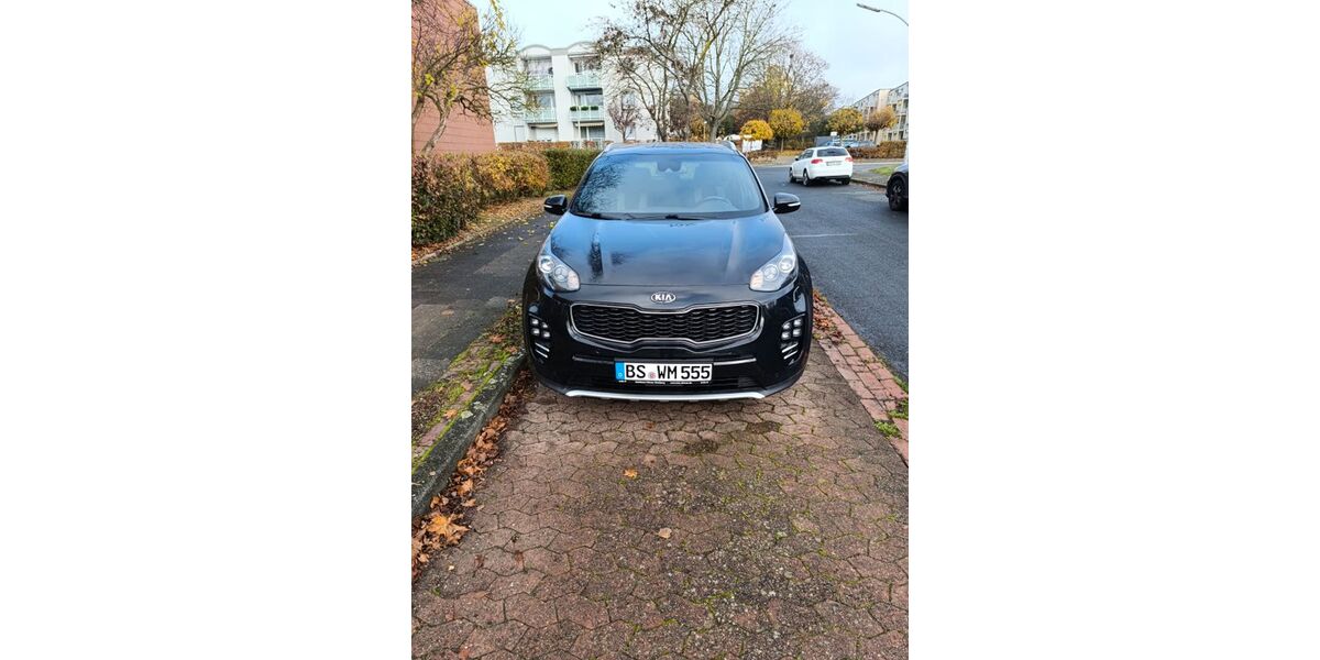 Kia Sportage 109.300 km 15.900 &euro; Braunschweig 38120