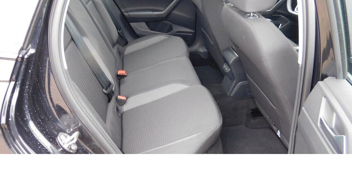 VW Taigo 1.0 TSI BMT Klima Navi LED 26.400 km 16.690 &euro; Vordorf 38533