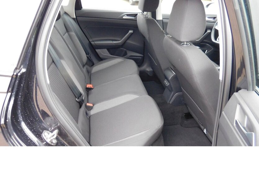 VW Taigo 1.0 TSI BMT Klima Navi LED 26.400 km 16.990 € Vordorf 38533