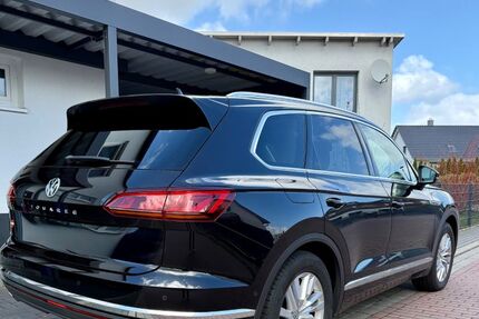 VW Touareg 132.000 km 35.900 &euro; Lehre 38165