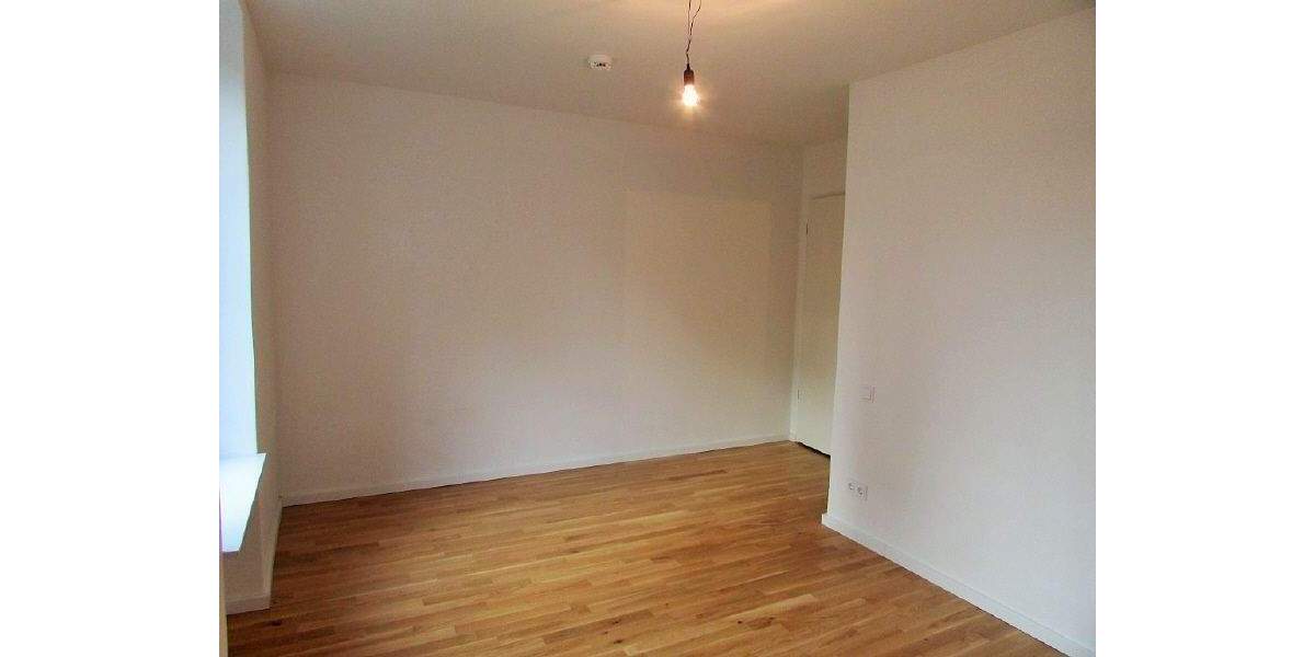 Etagenwohnung Wolfsburg Hellwinkel - 3 Zimmer, 84 m&sup2;, 1.006&euro; | Angebot:25664899