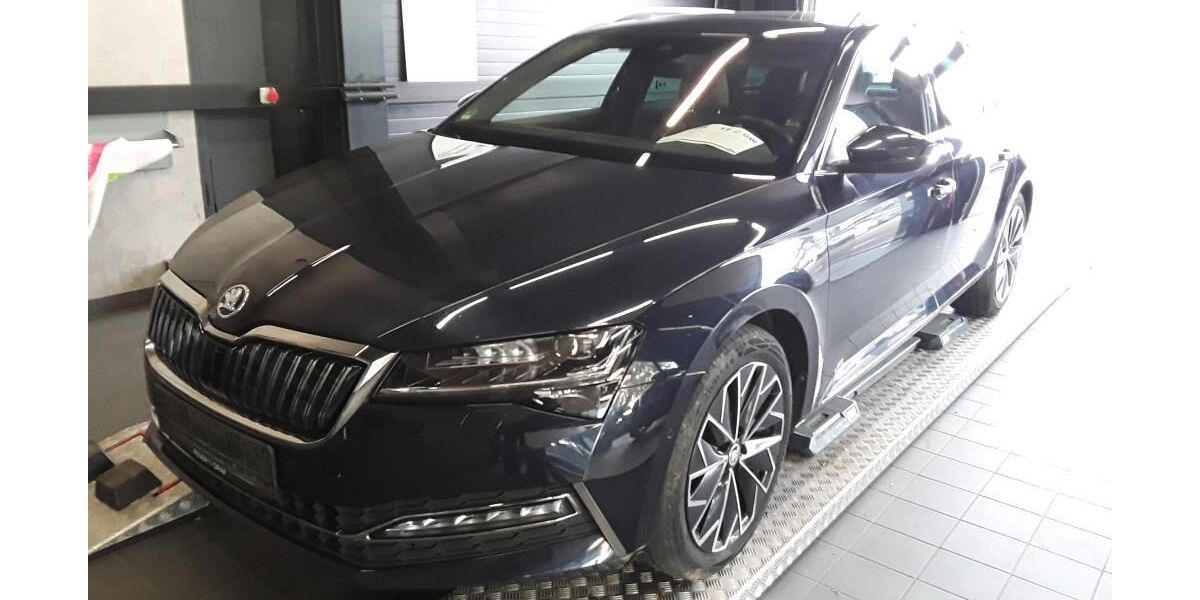 Skoda Superb 139.681 km 20.990 &euro; Vechelde 38159