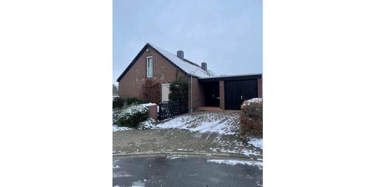 Einfamilienhaus Salzgitter - 5 Zimmer, 180 m&sup2;, 1.550&euro; | Angebot:25637642