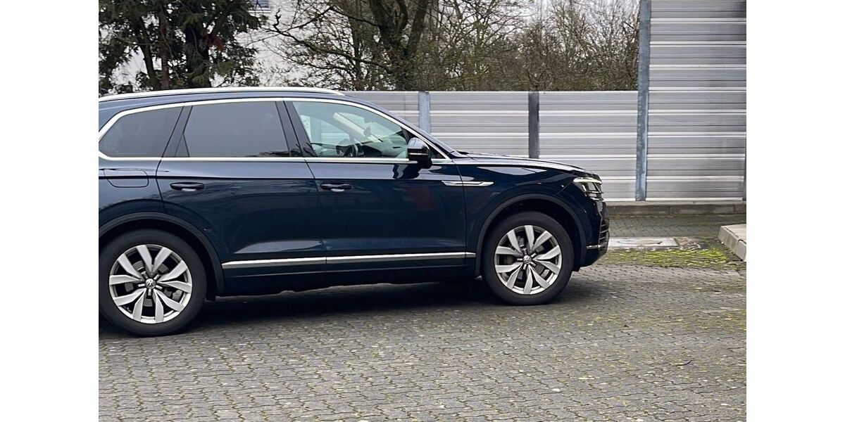 VW Touareg 138.200 km 35.299 &euro; Wolfsburg 38442