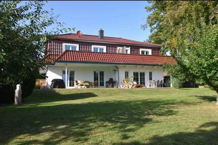 Haus Wolfsburg Ehmen - 8 Zimmer, 330 m&sup2;, 895.000&euro; | Angebot:26019561