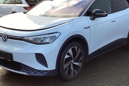 VW ID.4 147.054 km 18.990 &euro; Braunschweig 38122