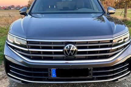 VW Touareg 35.000 km 57.950 &euro; Wolfsburg 38440