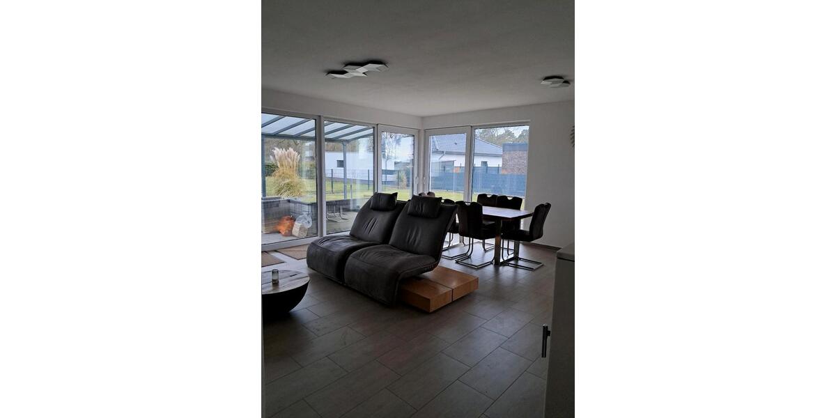 Bungalow Sassenburg - 3 Zimmer, 98 m&sup2;, 330.000&euro; | Angebot:25886177