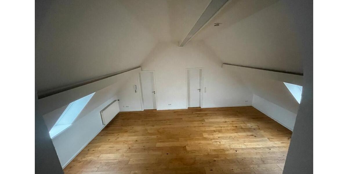 Dachgeschoßwohnung Peine Südstadt - 1 Zimmer, 55 m&sup2;, 410&euro; | Angebot:24853043