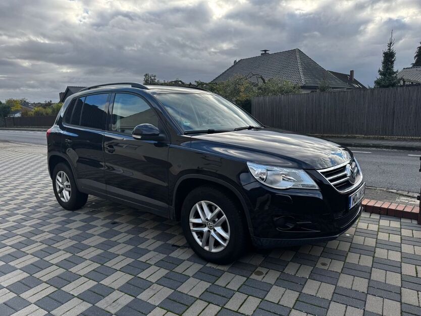 VW Tiguan 130.000 km 8.800 € Wolfsburg 38444