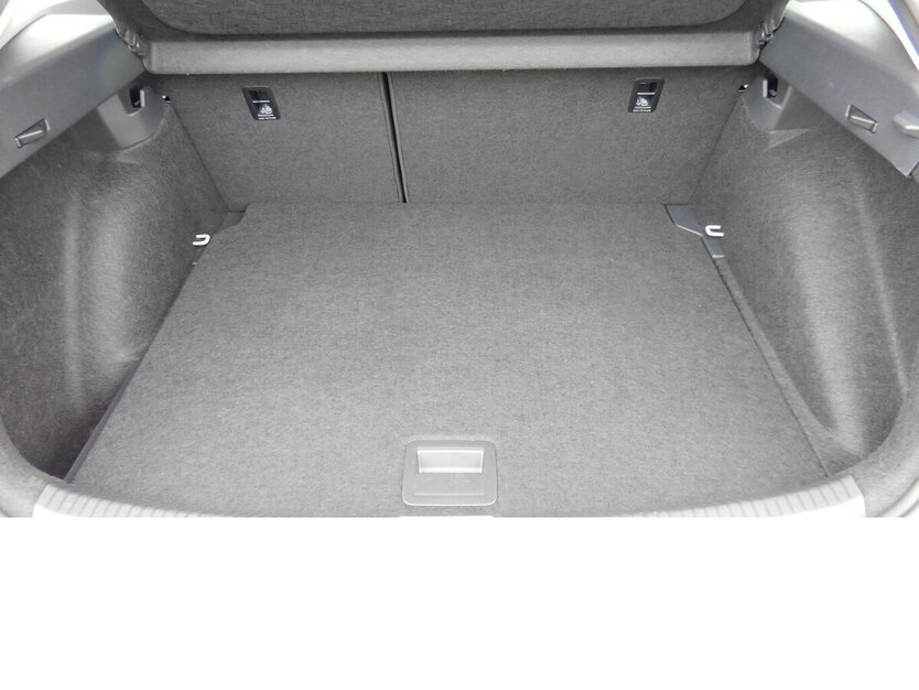 VW Taigo 1.0 TSI BMT Klima LED Radio 9.100 km 16.690 € Vordorf 38533